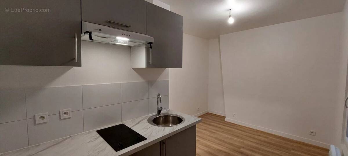 Appartement à PARIS-2E