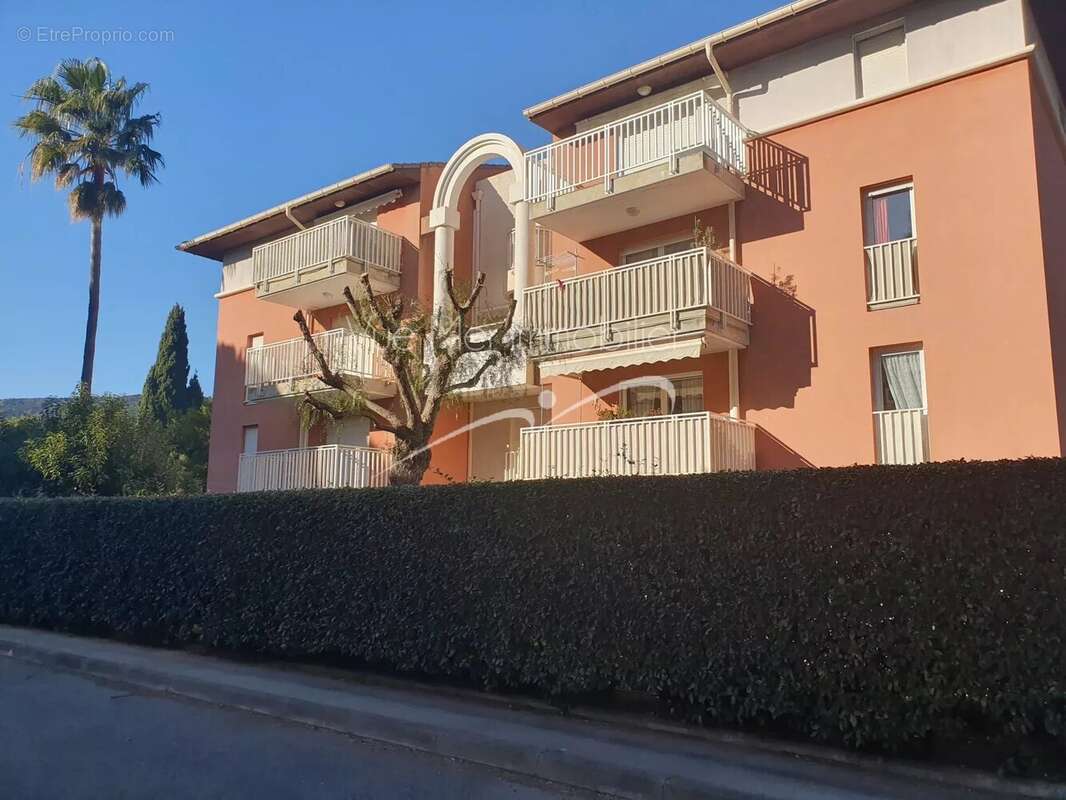 Appartement à LE LAVANDOU