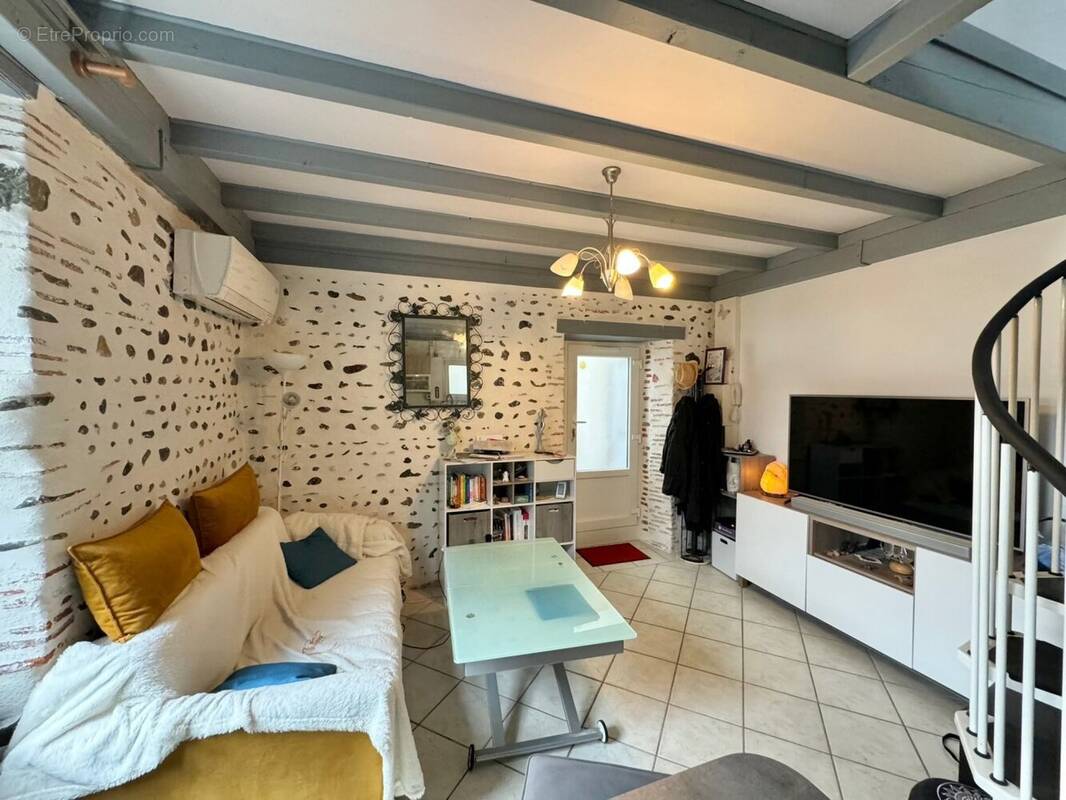 Appartement à ARTIX