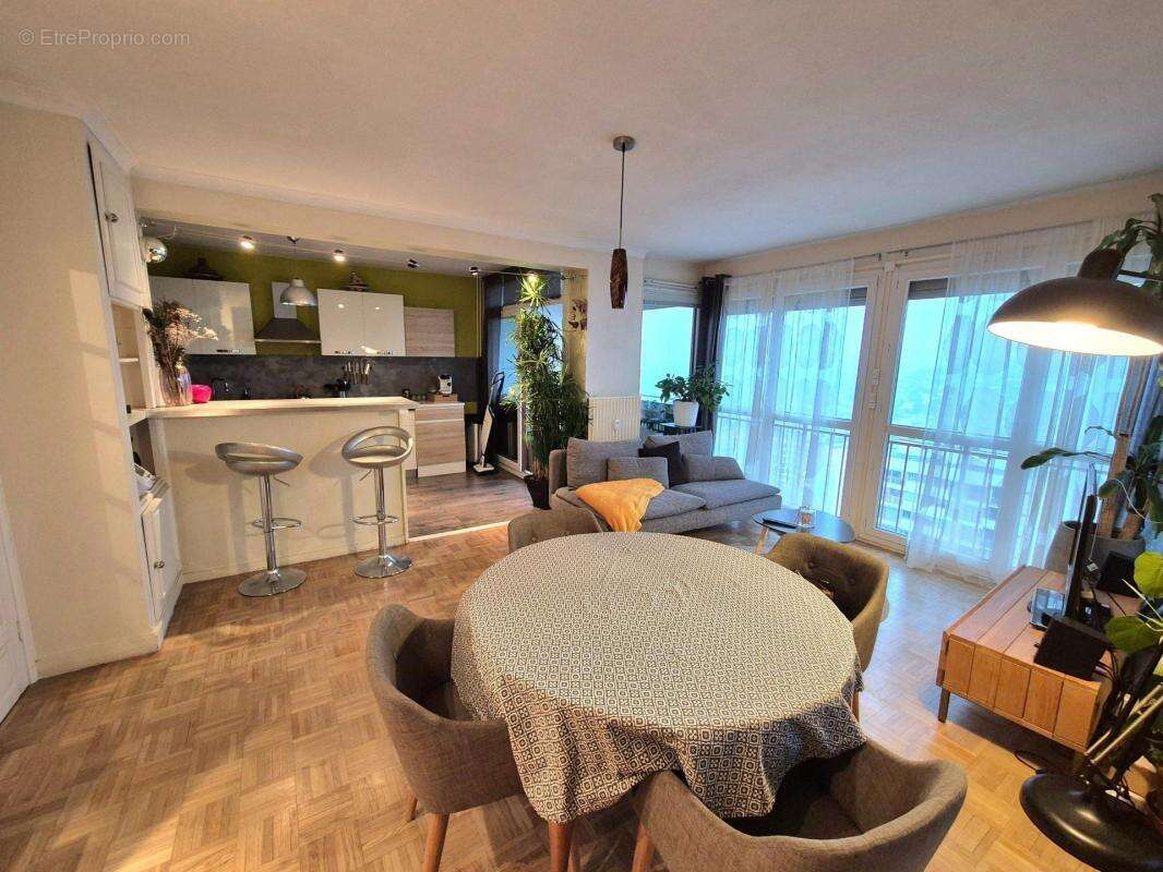 Appartement à VILLARS