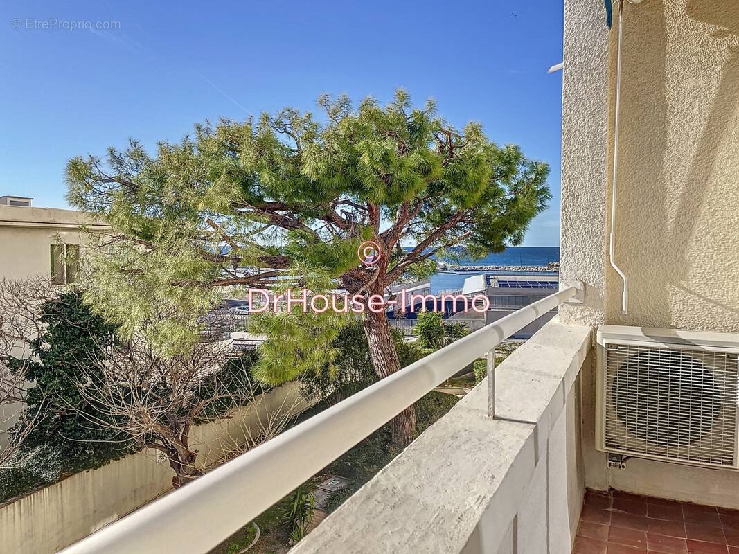 Appartement à MARSEILLE-8E