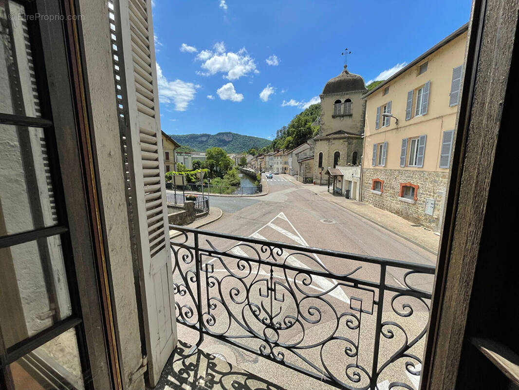 Appartement à SAINT-RAMBERT-EN-BUGEY