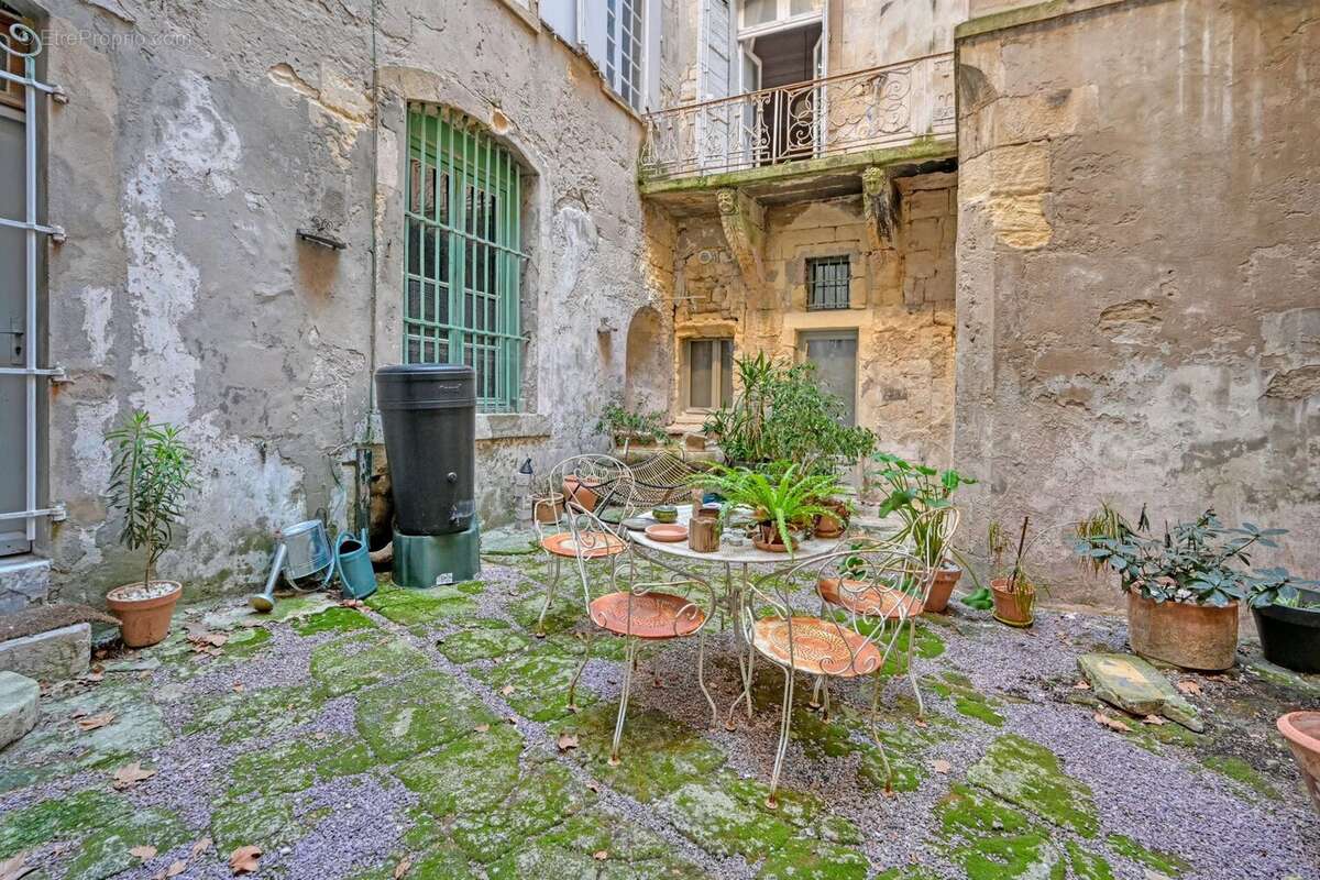 Appartement à ARLES