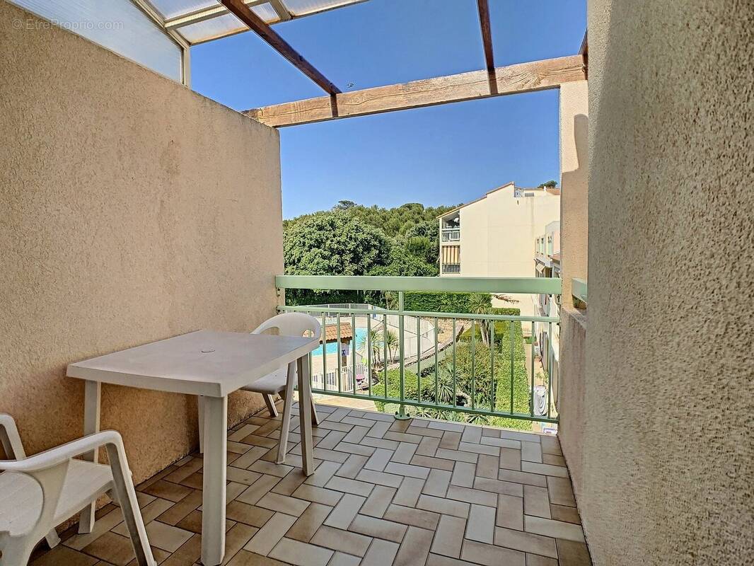 Appartement à SAUSSET-LES-PINS