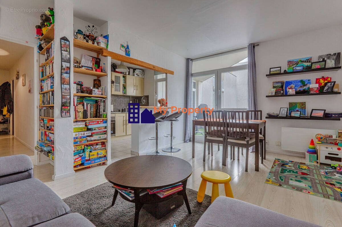 Appartement à HOUILLES