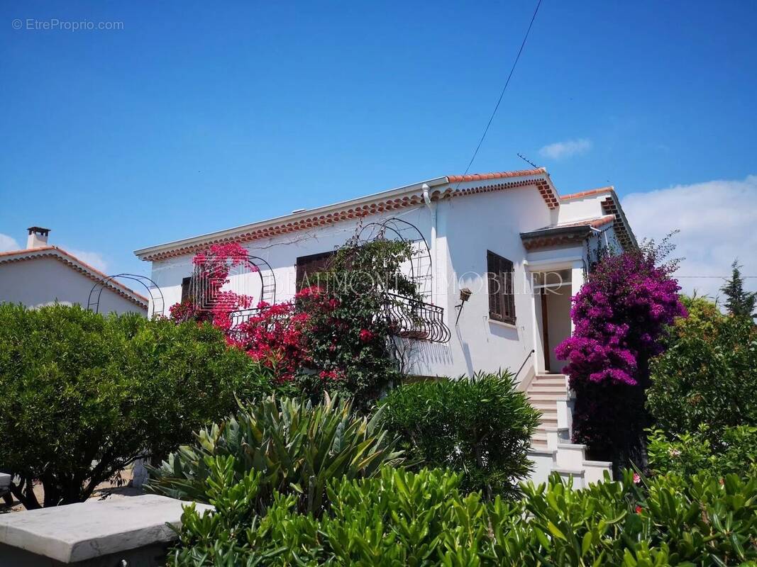 Maison à CAGNES-SUR-MER