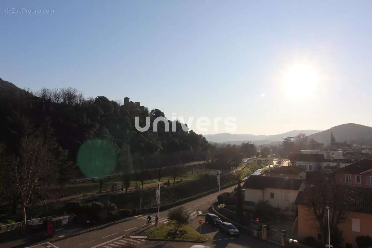 Appartement à SAINT-PERAY