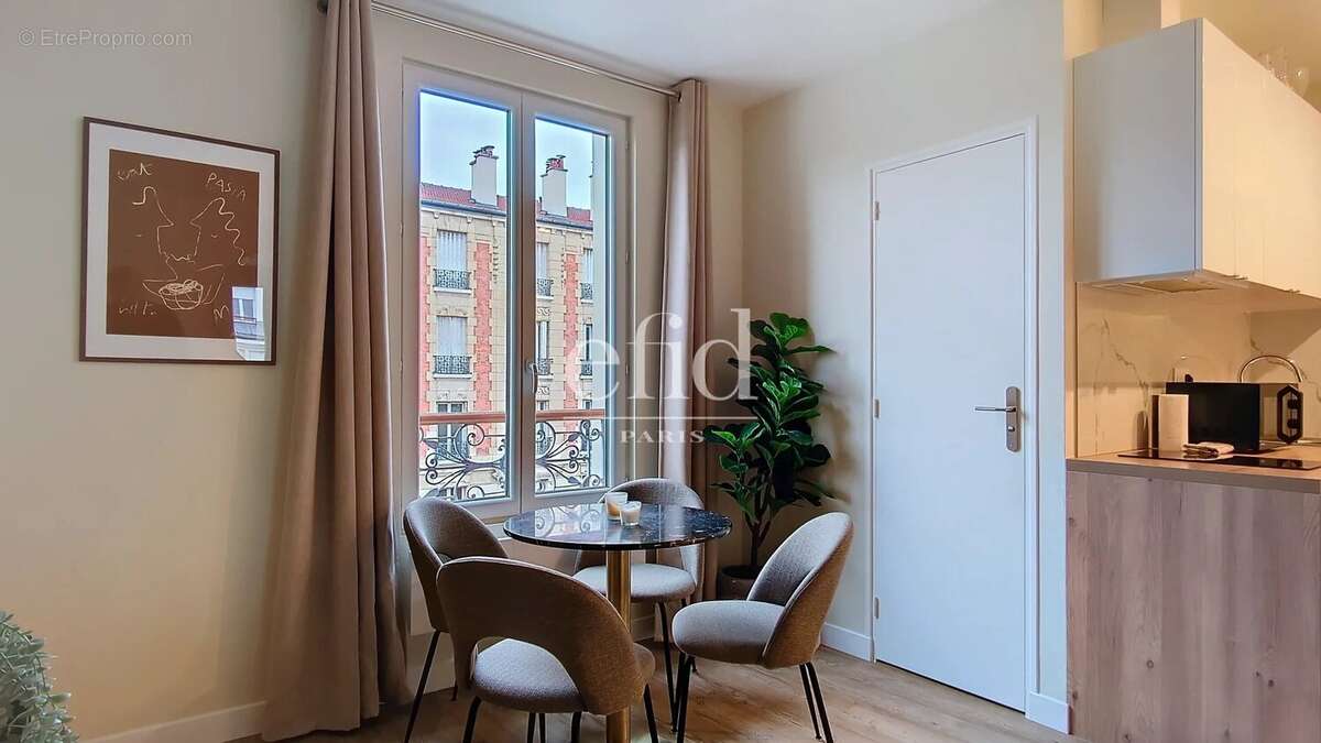 Appartement à IVRY-SUR-SEINE