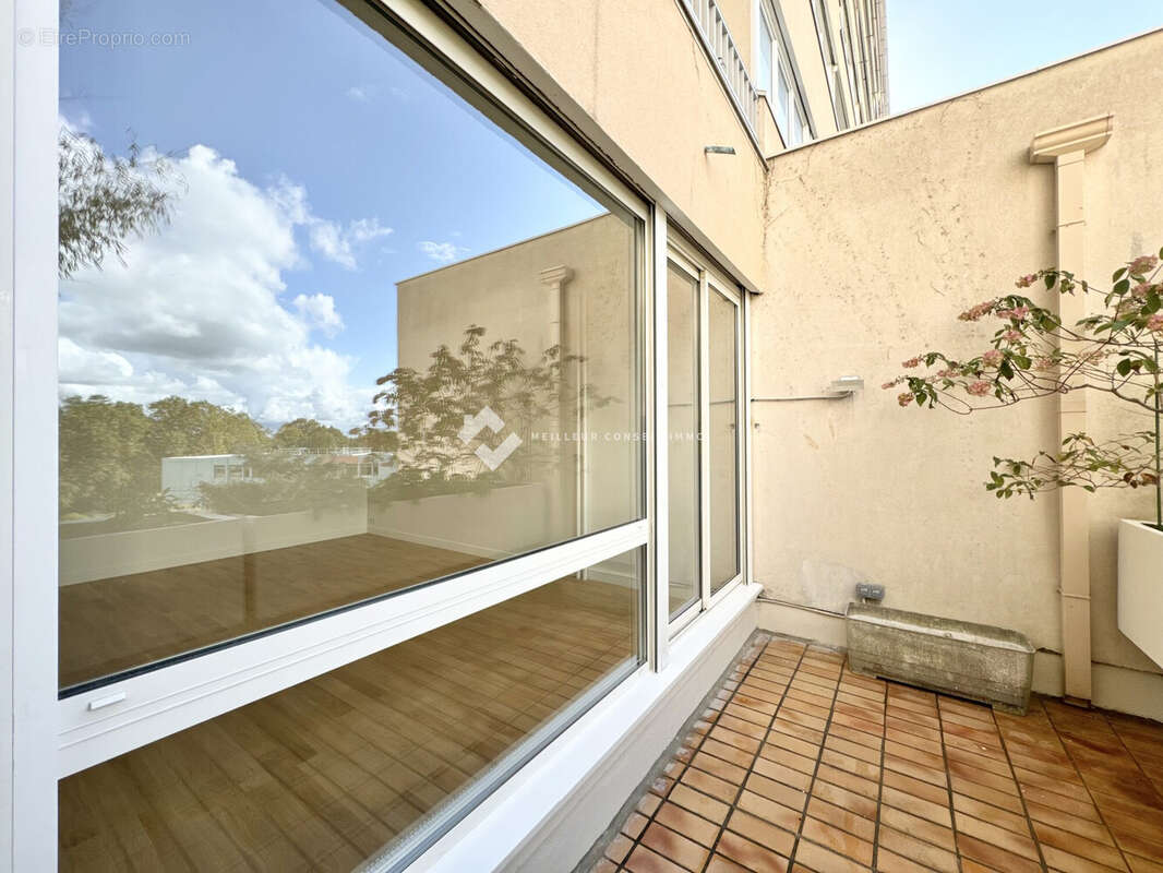 Terrasse - Appartement à NANTERRE