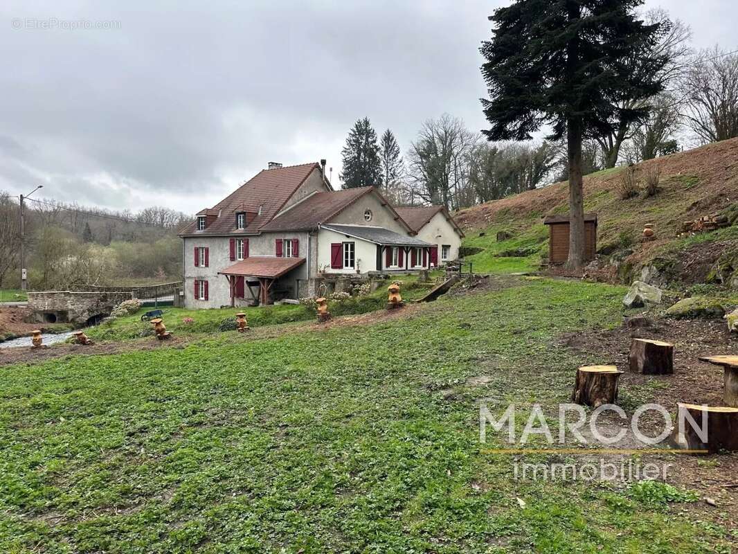 Maison à LA SOUTERRAINE