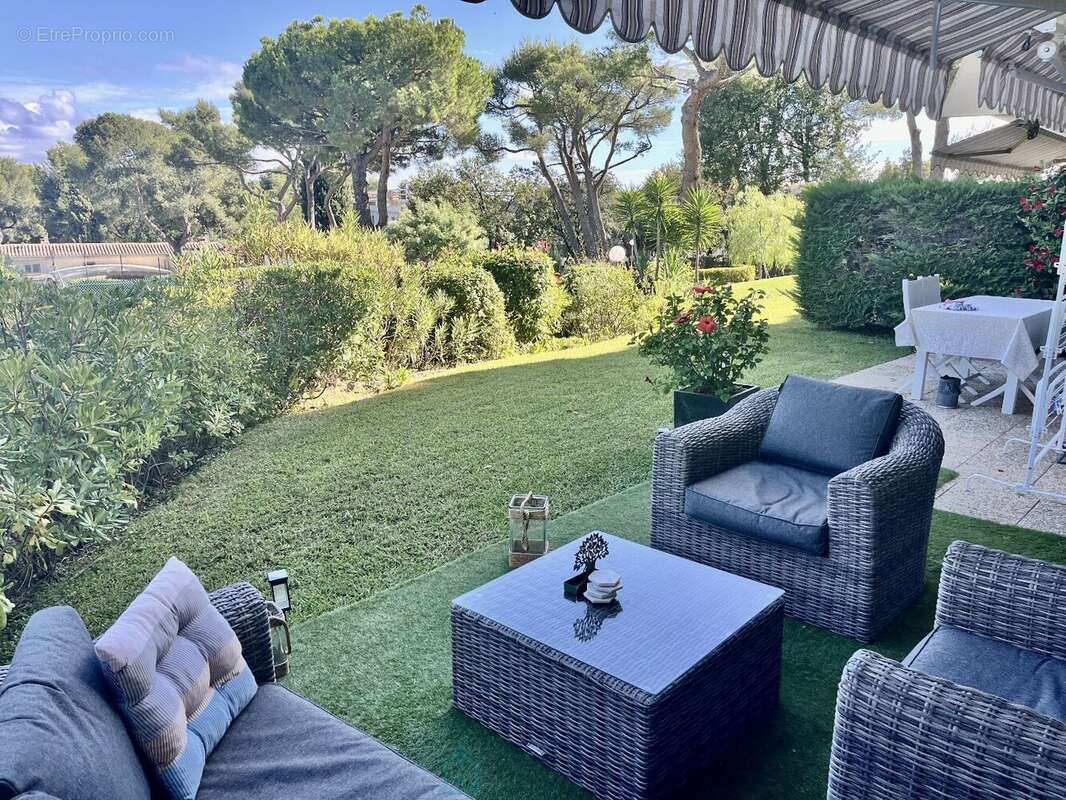 Appartement à VILLENEUVE-LOUBET