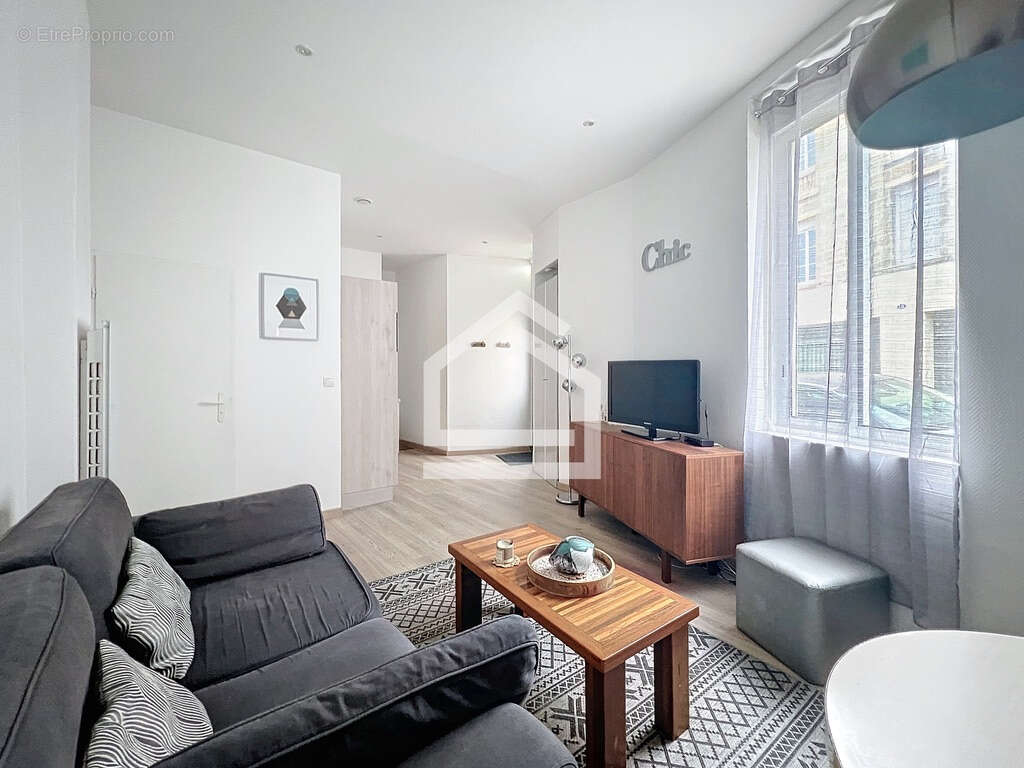 Appartement à BORDEAUX