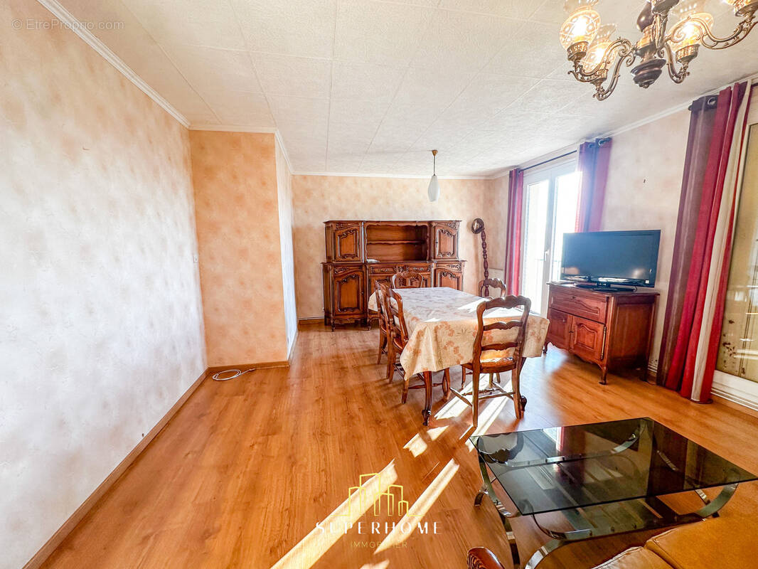 Appartement à MARSEILLE-14E