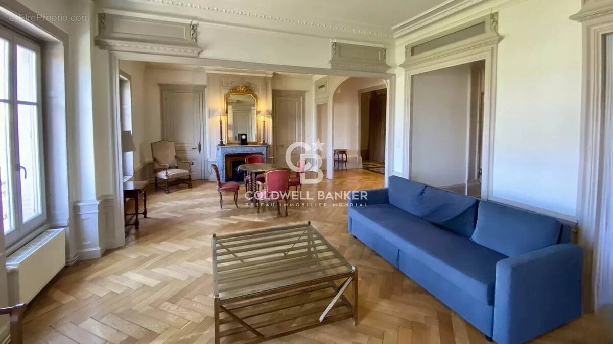 Appartement à LYON-6E