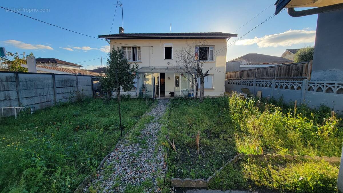 Maison à BORDEAUX