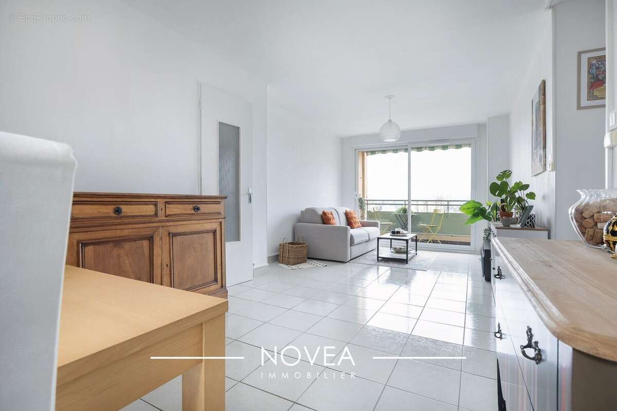 Appartement à LYON-5E