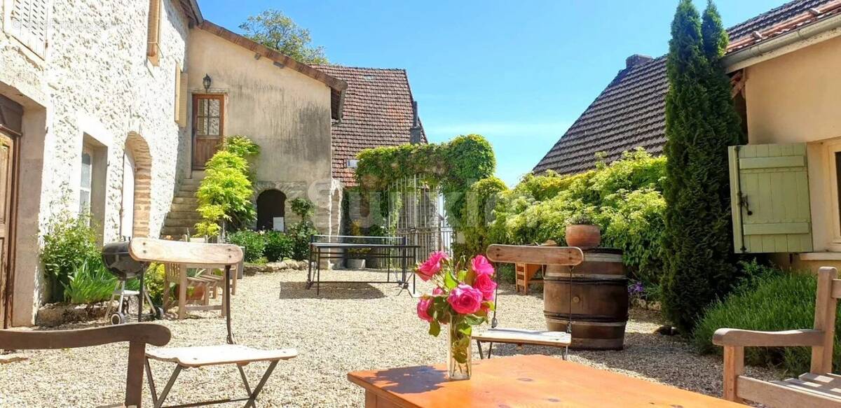 Maison à BEAUNE