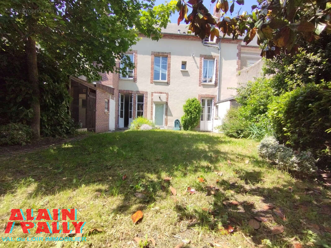 Maison à CHATEAUDUN