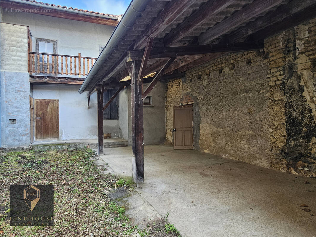 Maison à BOULOGNE-SUR-GESSE