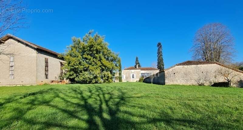 Maison à PENNE-D&#039;AGENAIS