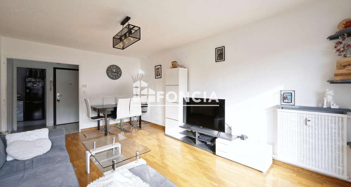 Appartement à MONTMELIAN