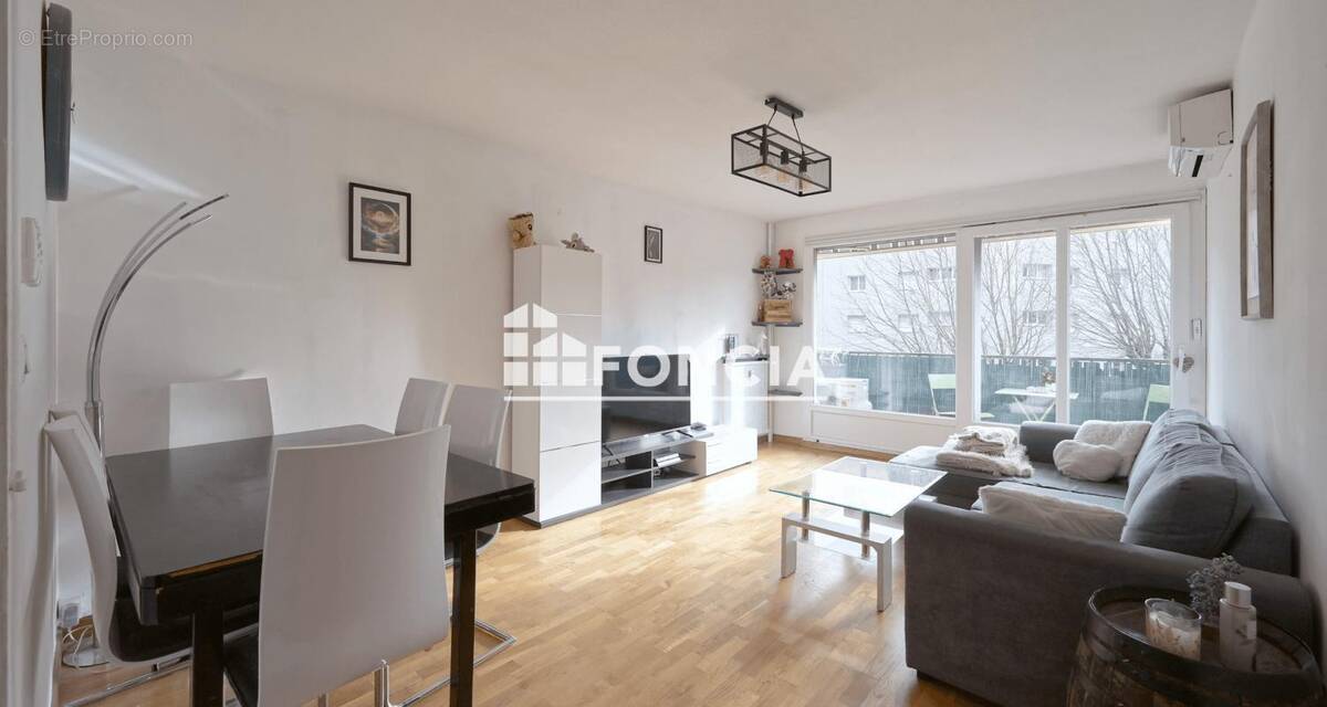 Appartement à MONTMELIAN