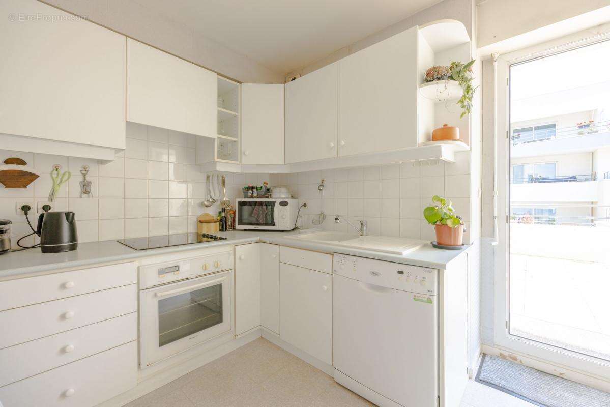 Appartement à SAINT-SEBASTIEN-SUR-LOIRE