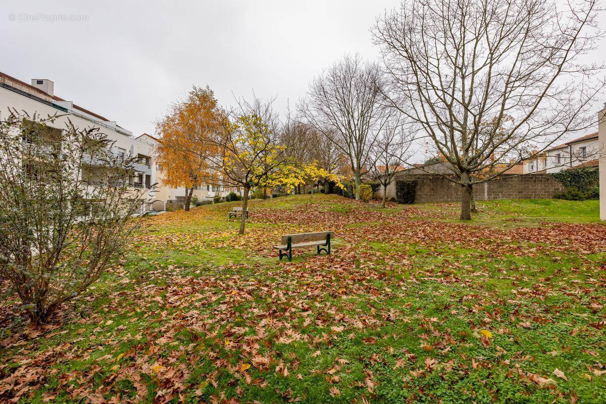 Appartement à SAINT-SEBASTIEN-SUR-LOIRE