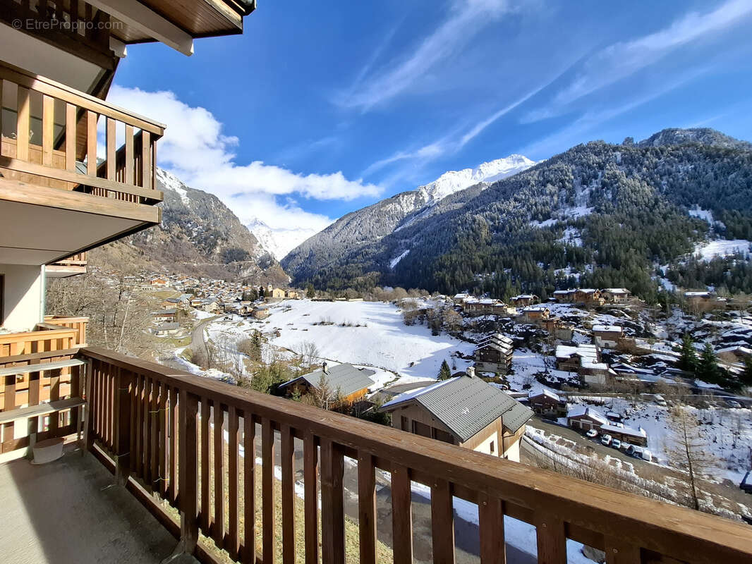 Appartement à CHAMPAGNY-EN-VANOISE