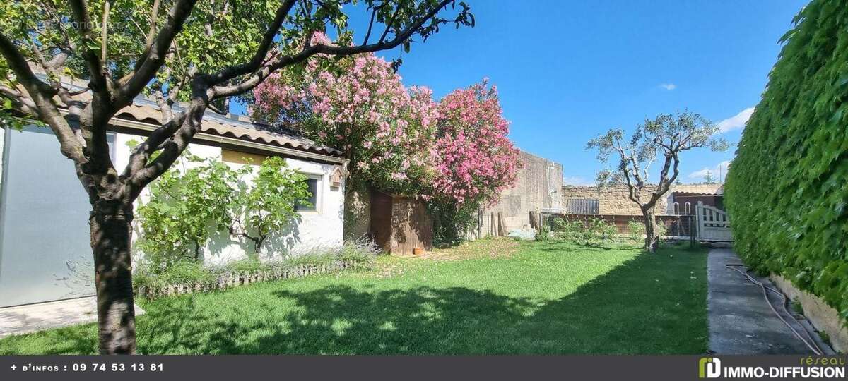 Maison à SORGUES