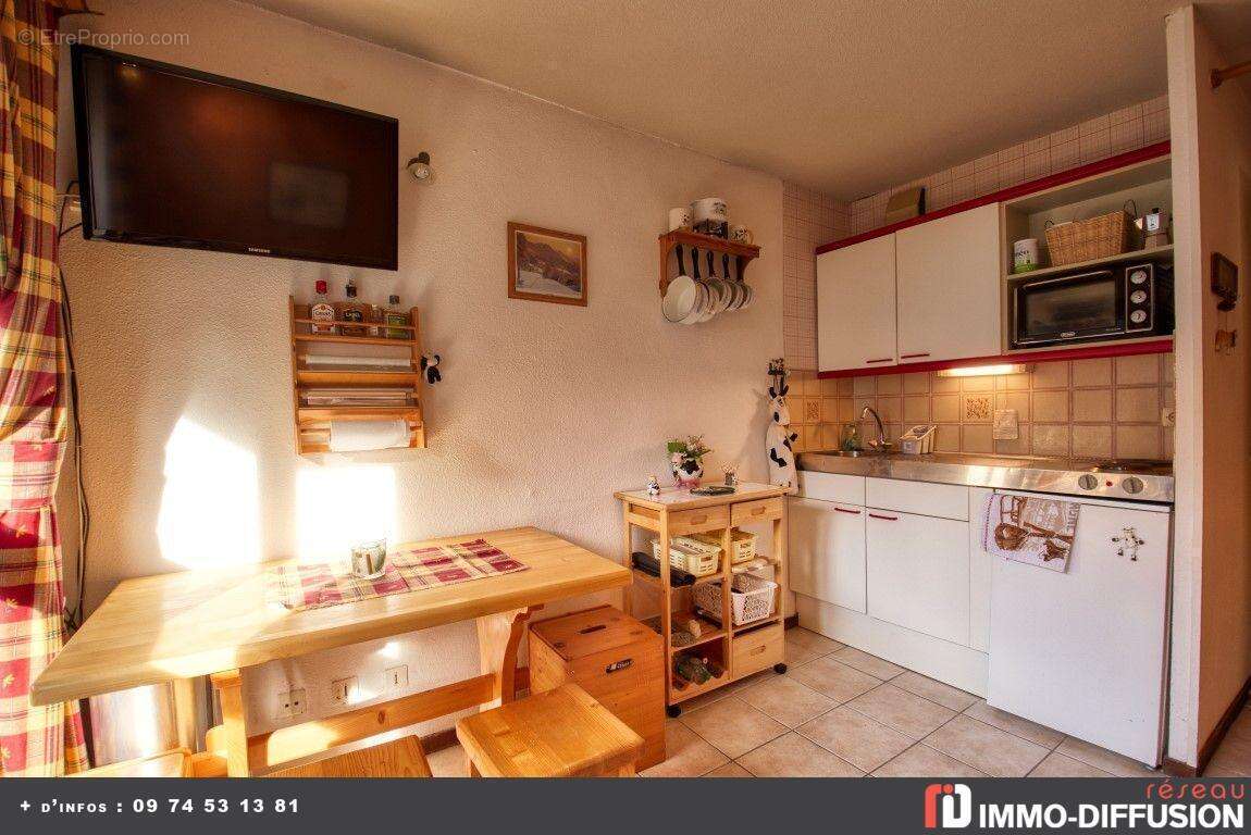 Appartement à MORILLON