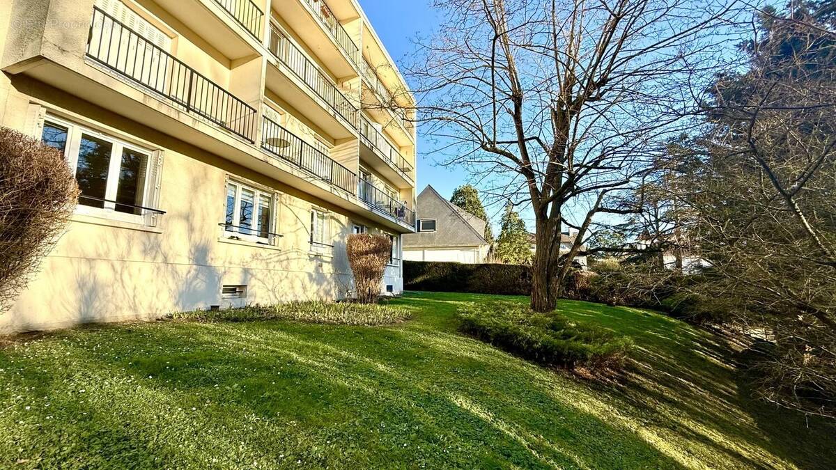 Appartement à LE RAINCY