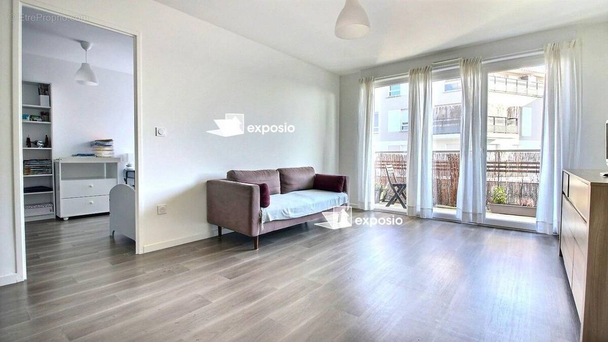 Appartement à CORBEIL-ESSONNES