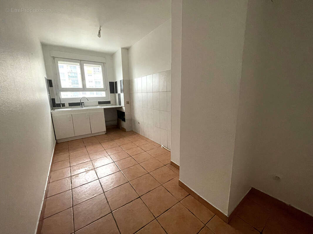 Appartement à EPINAY-SUR-SEINE