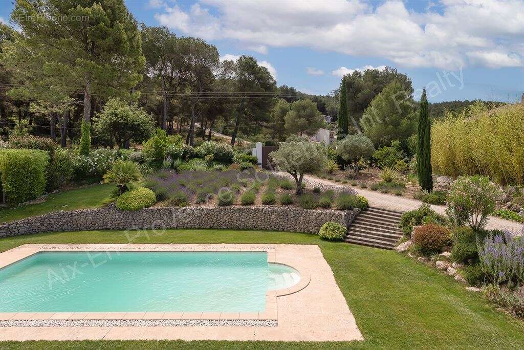 Maison à AIX-EN-PROVENCE