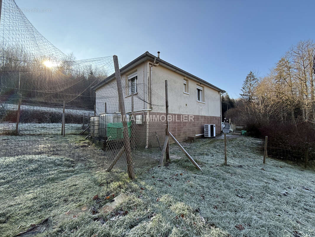 Maison à XERTIGNY