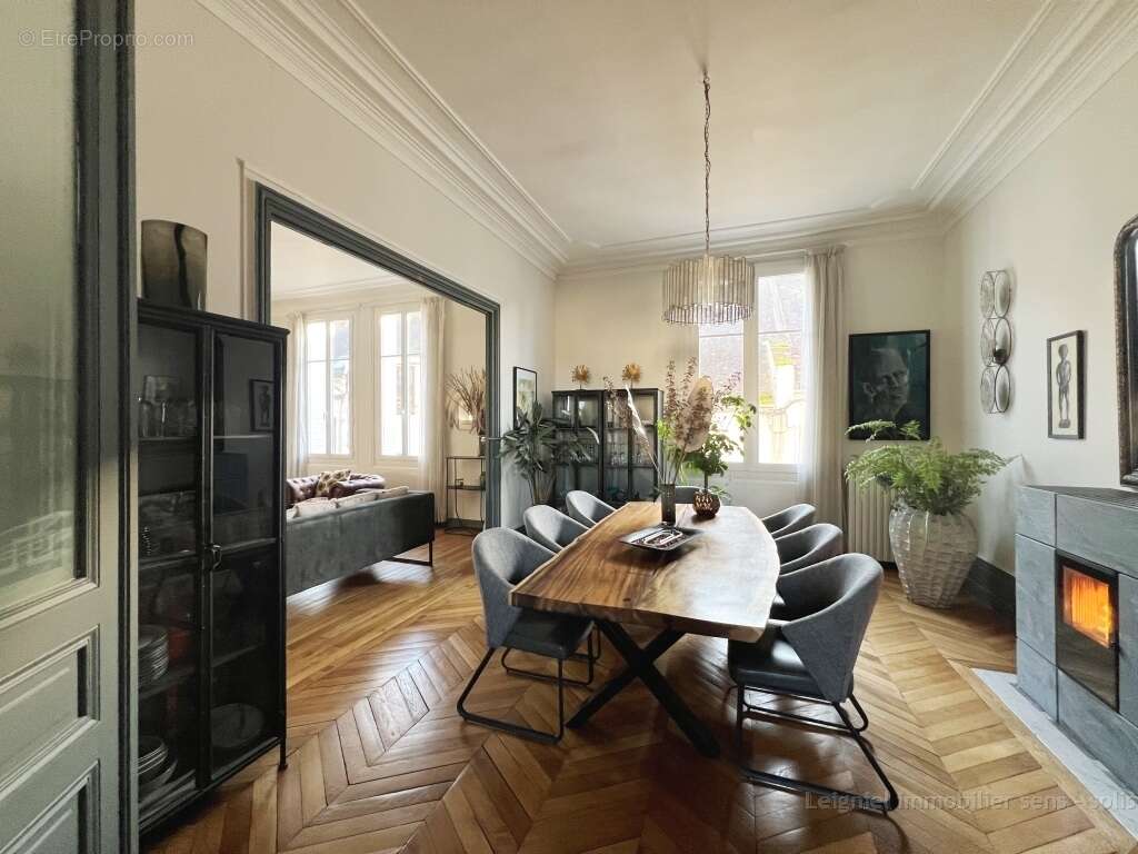 Appartement à SENS