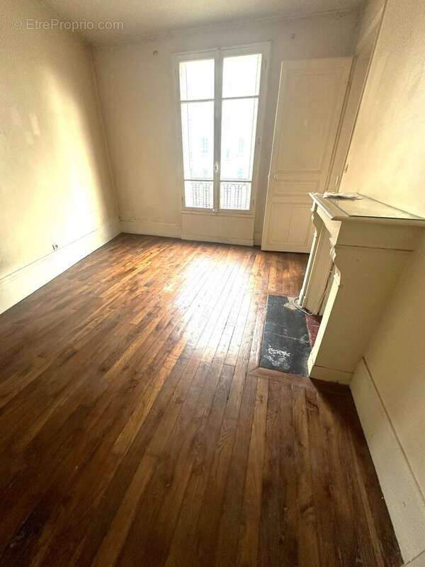 Appartement à PARIS-19E