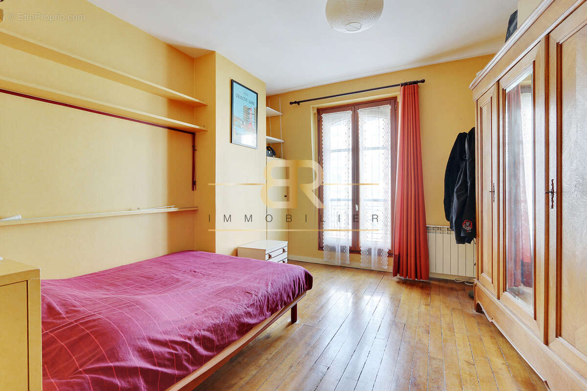 Appartement à PARIS-15E