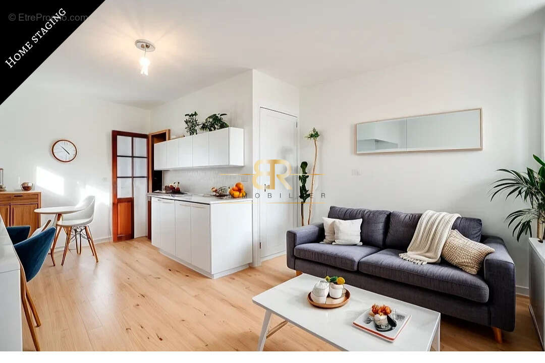 Appartement à PARIS-15E