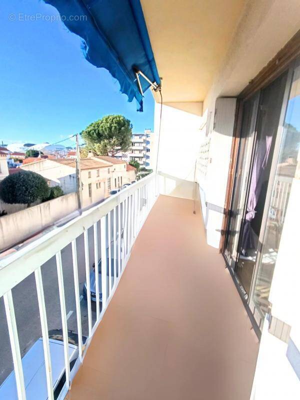 Appartement à MARSEILLE-9E