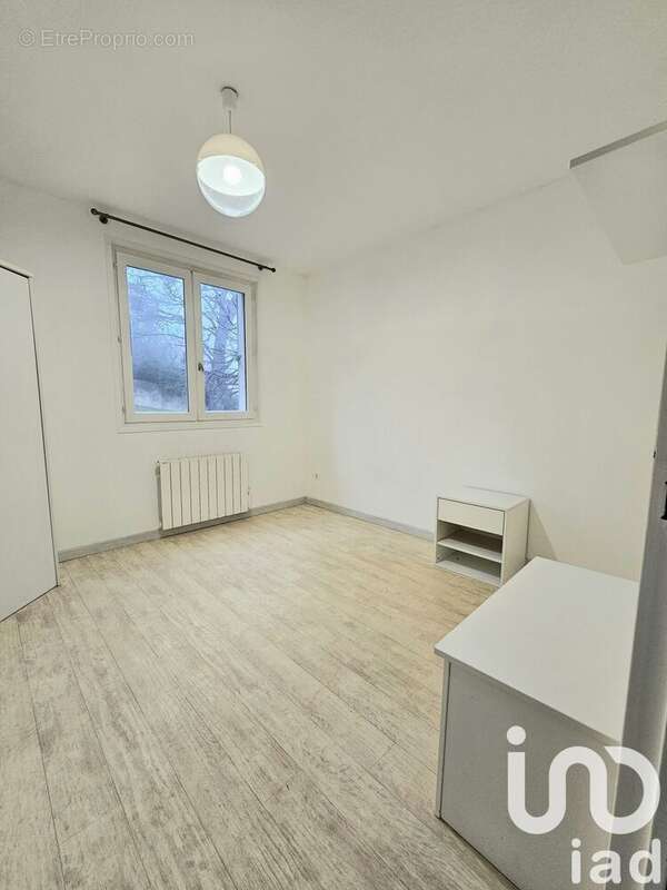 Photo 6 - Appartement à SAINT-PRIEST-EN-JAREZ