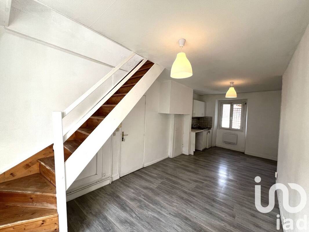 Photo 1 - Appartement à CORBEIL-ESSONNES