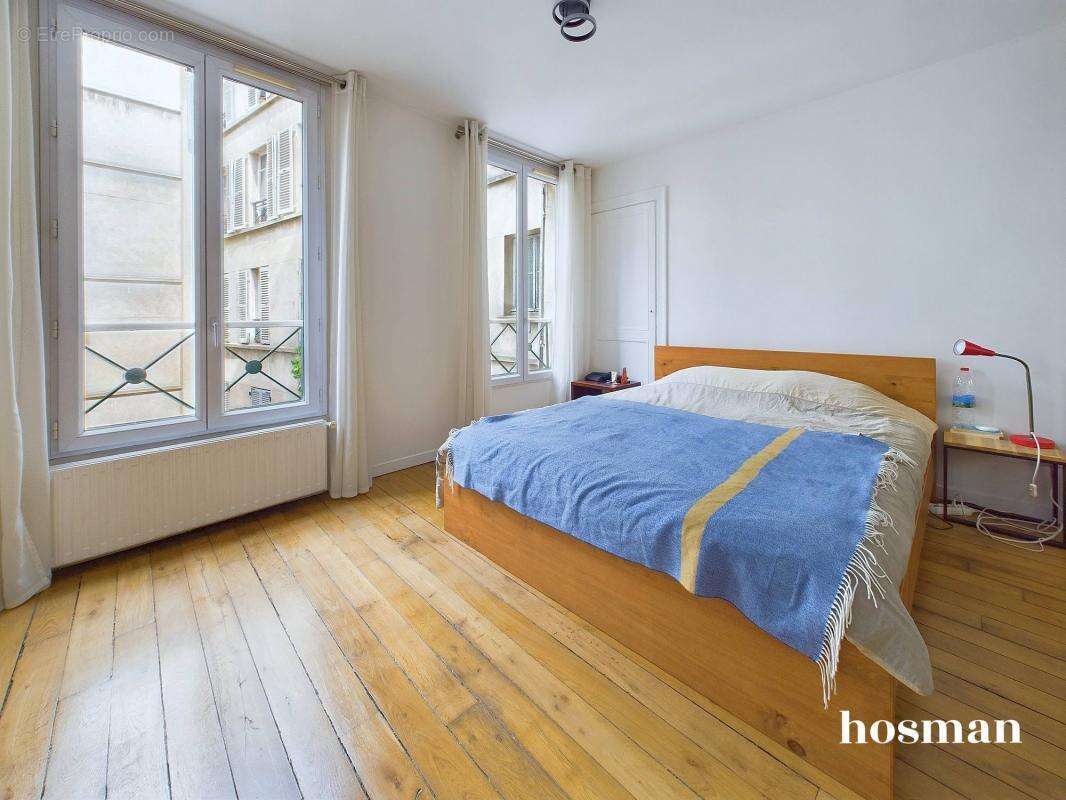 Appartement à PARIS-9E