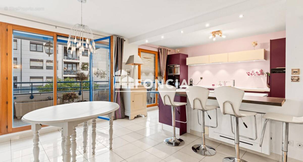 Appartement à VILLEURBANNE