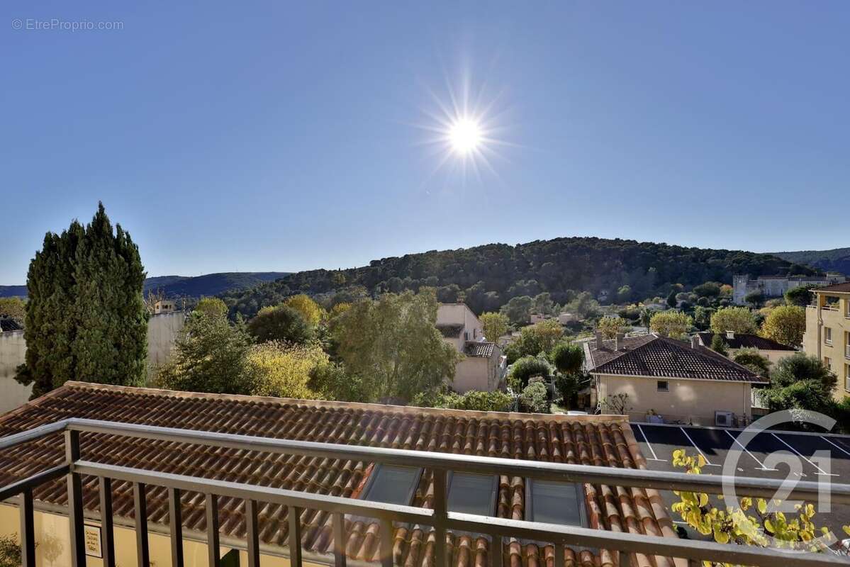 Appartement à LA COLLE-SUR-LOUP