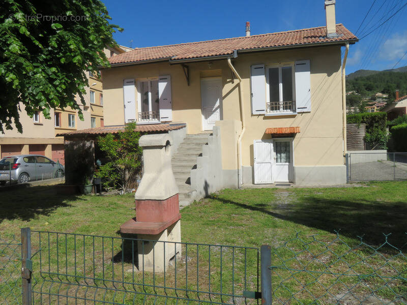 Maison à DIGNE-LES-BAINS