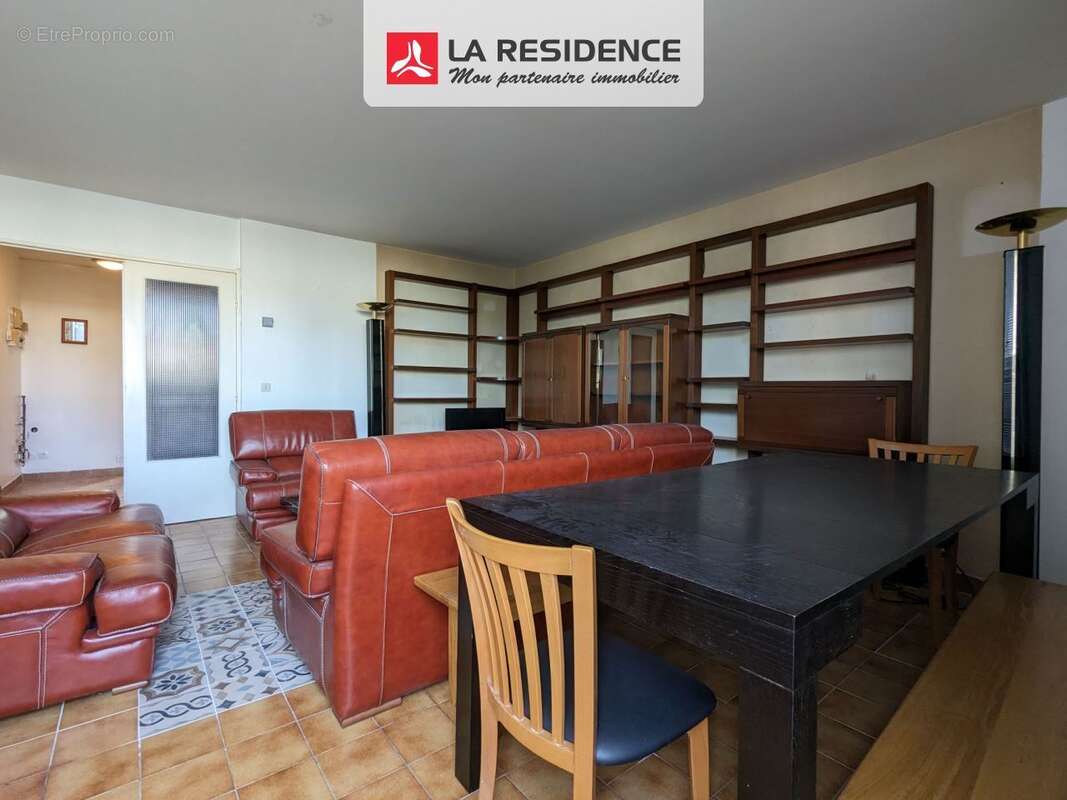 Appartement à MONTIGNY-LE-BRETONNEUX