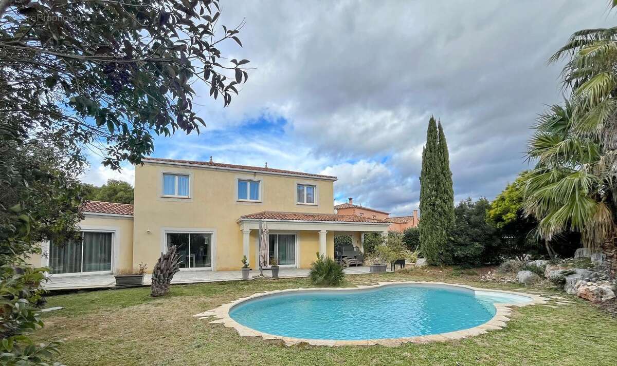 Maison à PEZENAS