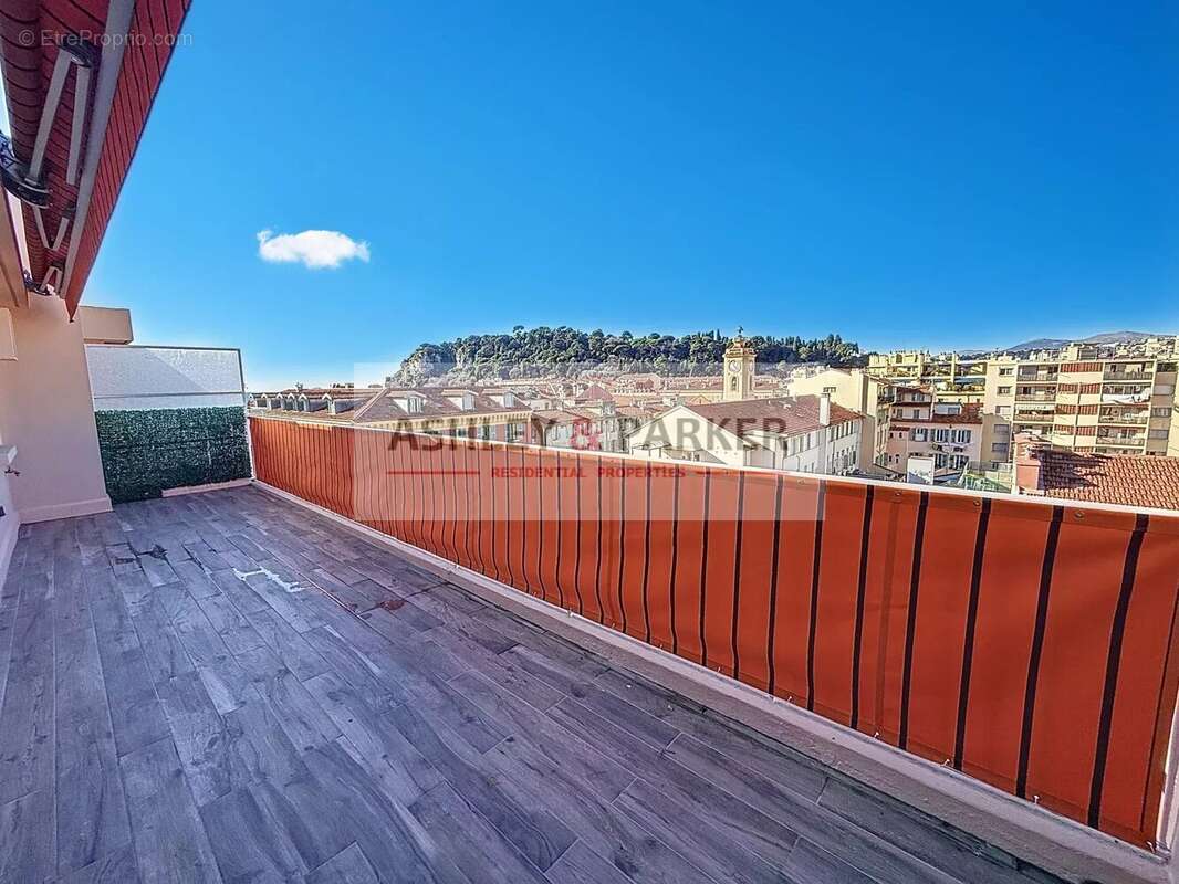 Appartement à NICE